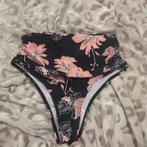 Black pink floral bathing suit bottums never worn before